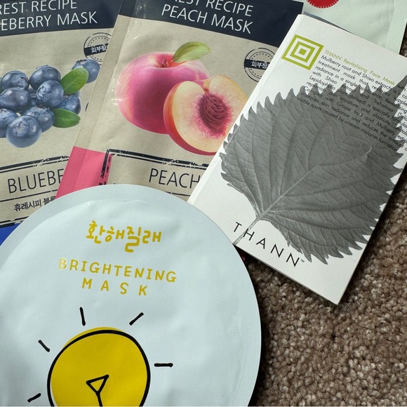 🖤5/$20 Assorted Face Mask Set - Picture 2 of 11